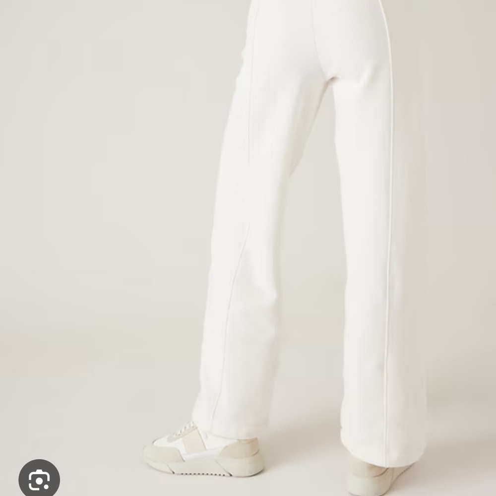Athleta Swear Top and Joggers Set Magnolia white Wide leg pant and Sweatshirt - Picture 5 of 6